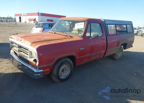1990 Dodge D-Series D150S z USA, uszkodzony, nr VIN 1B7GE06Y3LS657431